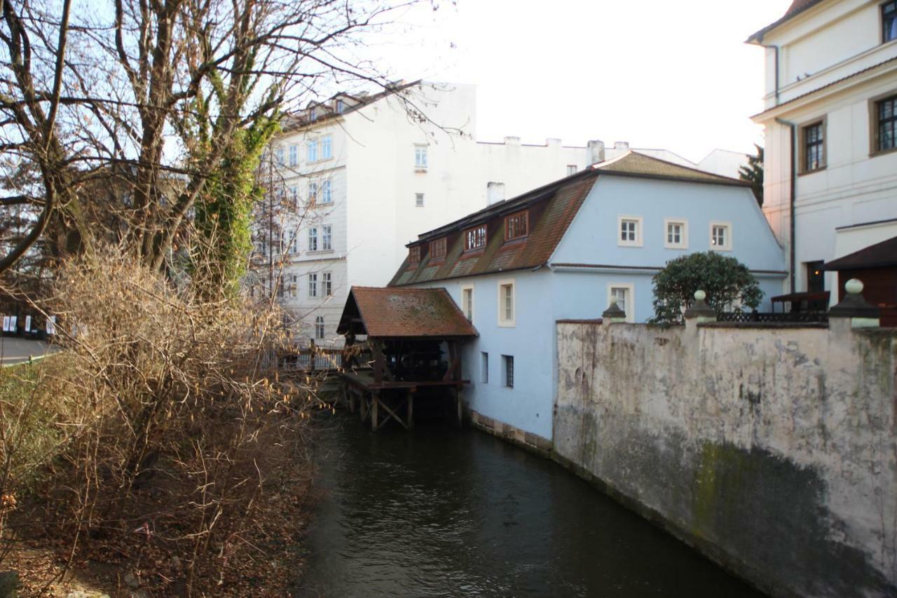 Quiet Apartment In The City Center With Own Terrace Prag Eksteriør billede