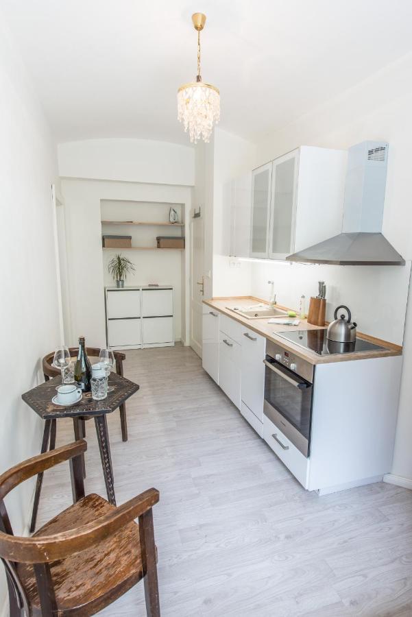 Quiet Apartment In The City Center With Own Terrace Prag Eksteriør billede